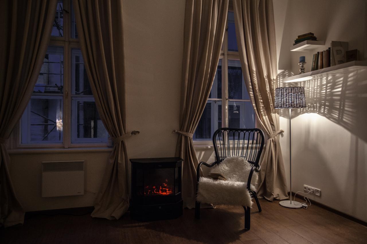 Bed&books Art