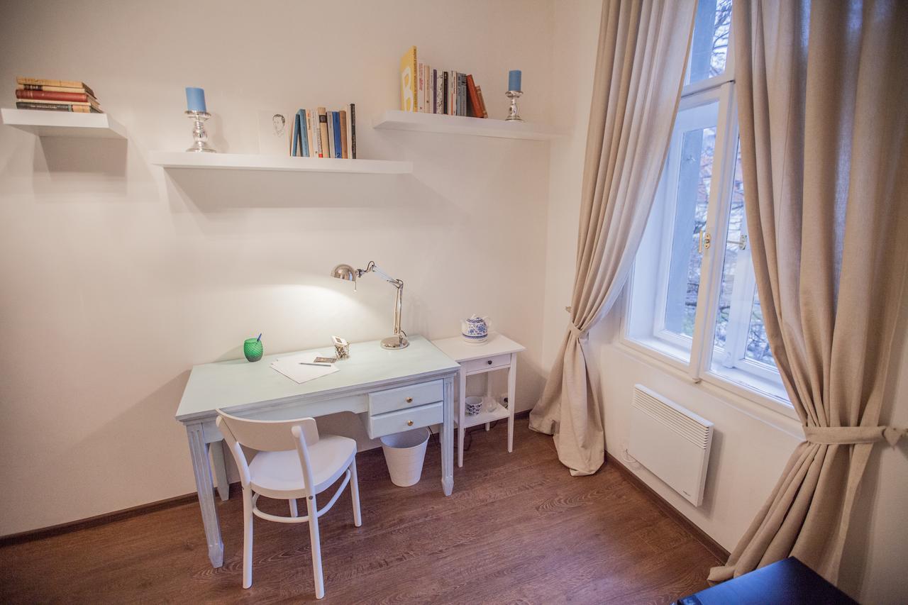 Bed&books Art 3* Praga